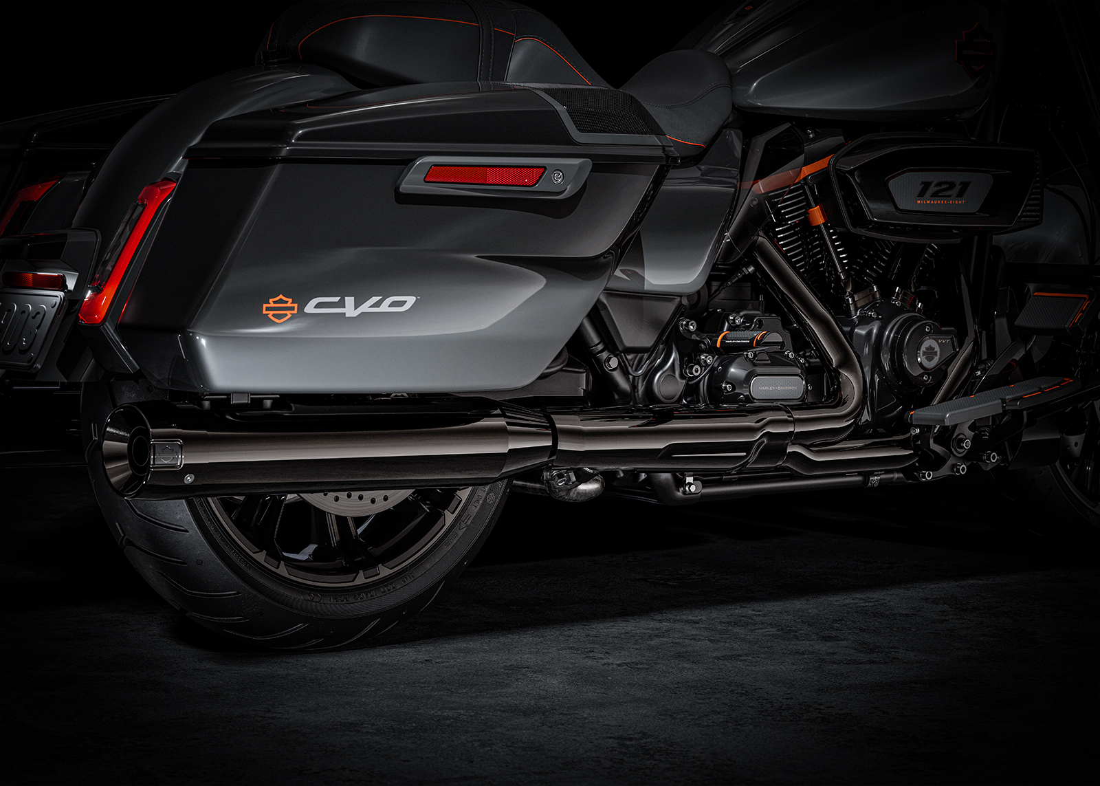 2025 Road Glide motorcycle front fairing
