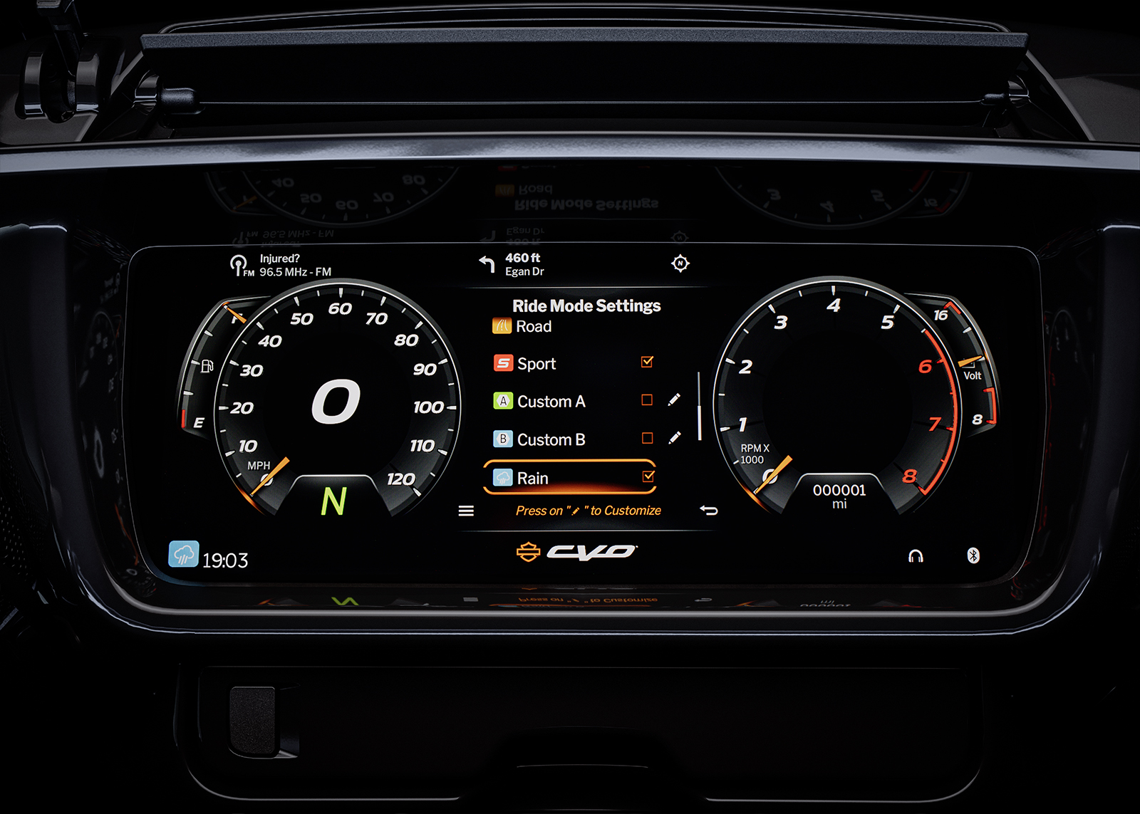 2025 Road Glide TFT screen display