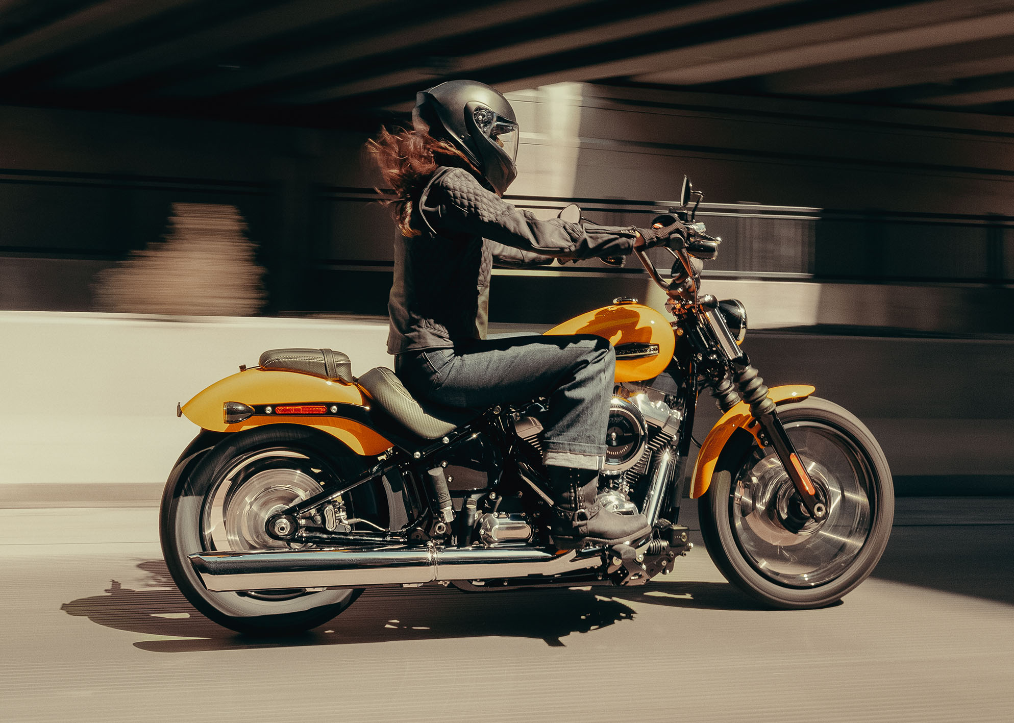 2025 Street Bob Riding Shot